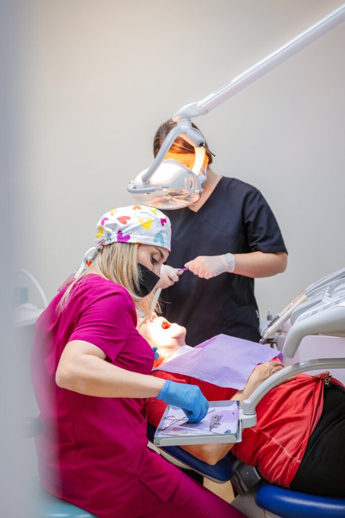 TAC dental 3D y radiología digital en Clínica Lux Valencia en la Malvarrosa