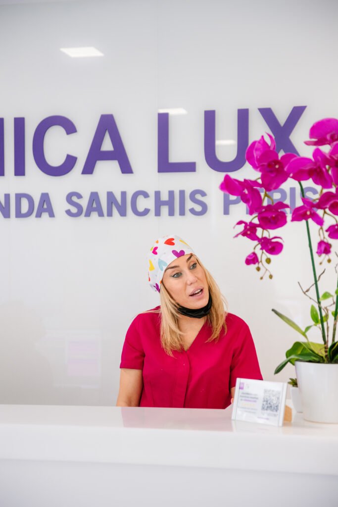 Instalaciones y sillón dental de última tecnología en Clínica Lux Valencia