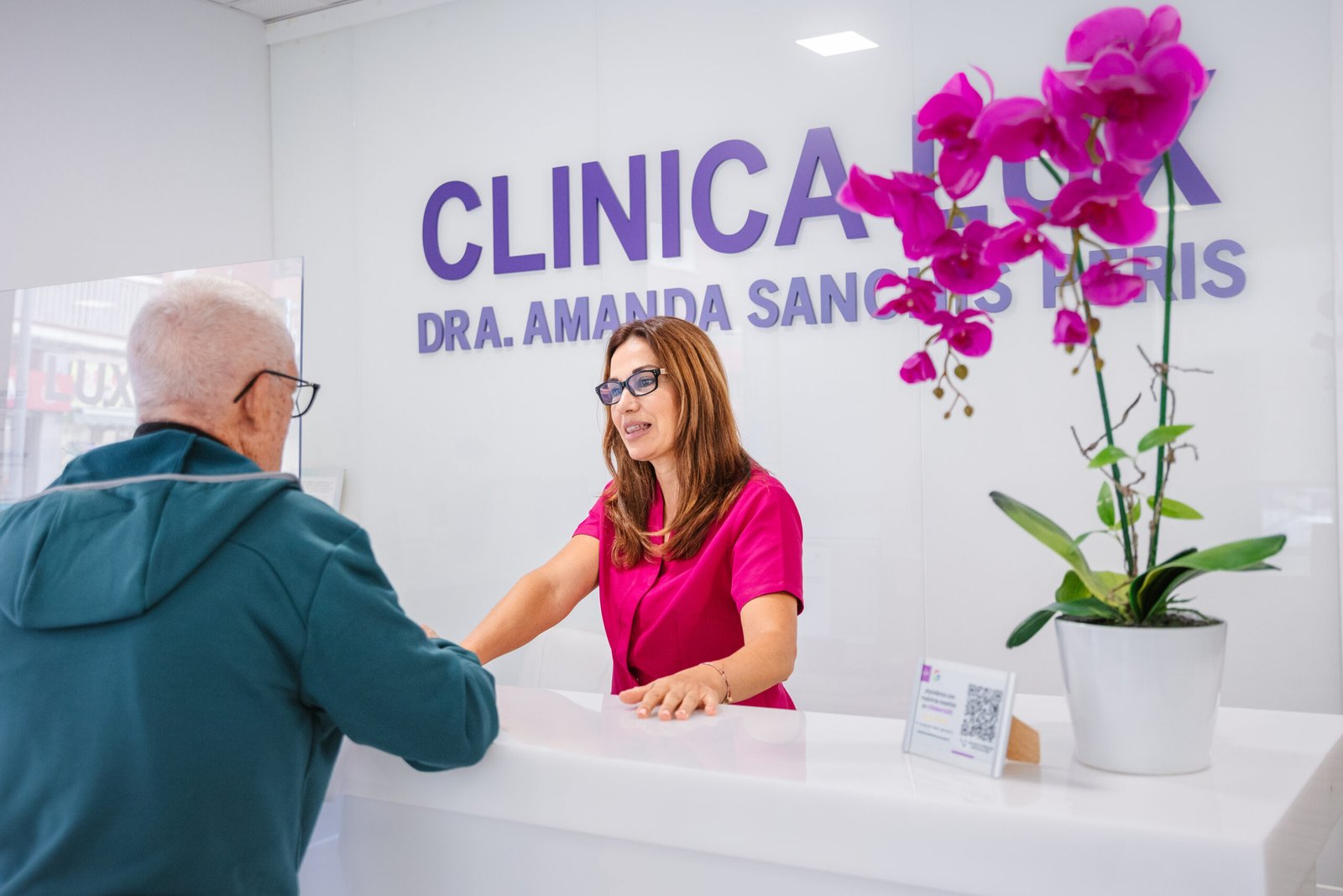 Odontología Estética Avanzada en Clínica Lux Valencia
